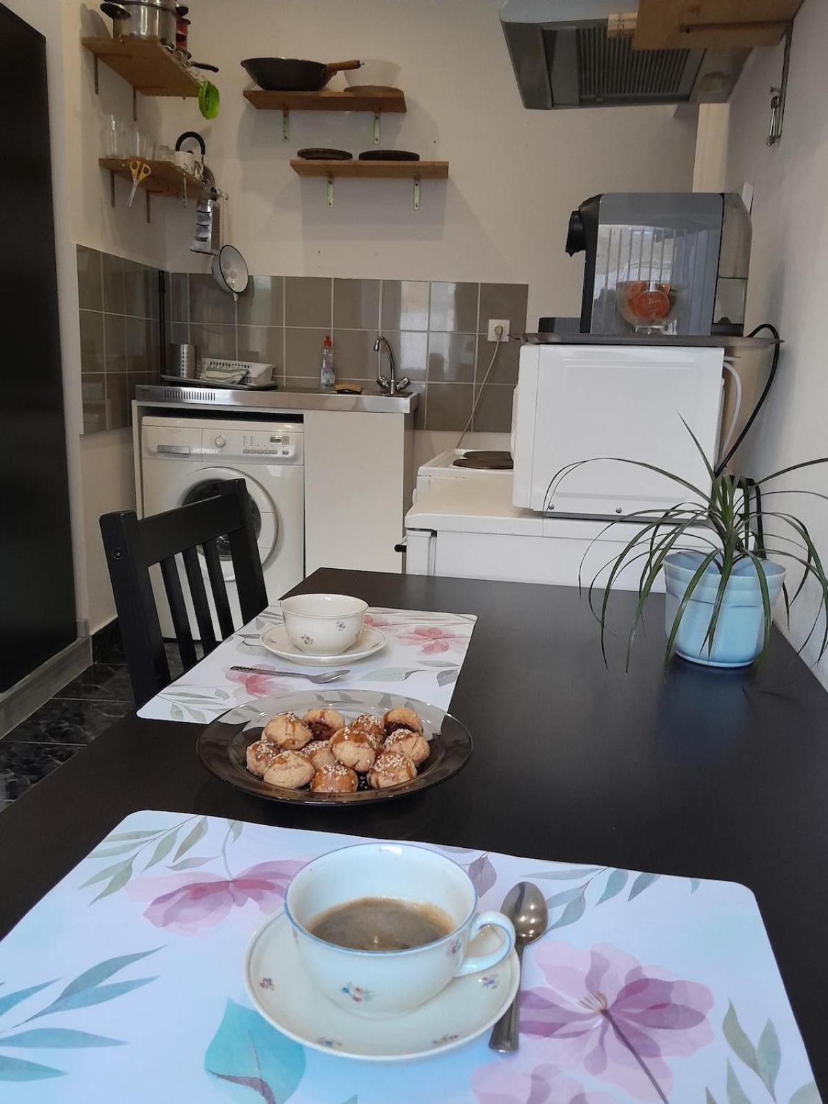 Appartement Small At Corvin Negyed *